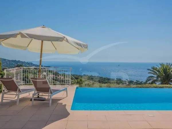 Villa 5 pièces 152 m²