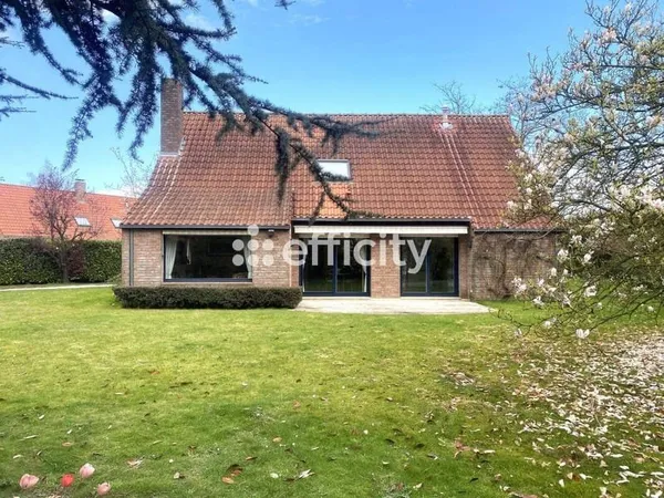 Maison 6 pièces 144 m²