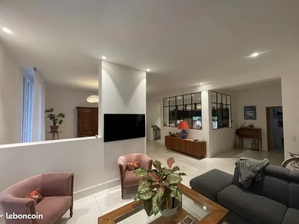 Appartement 5 pièces 152 m²