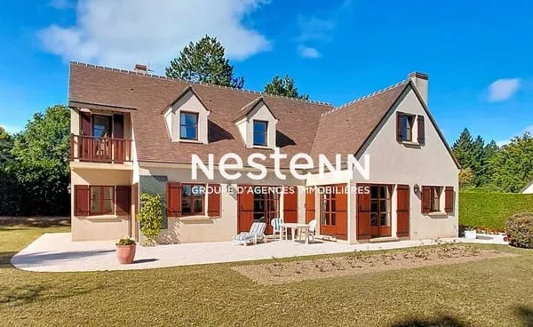 Spacieuse maison familiale à Mousseaux : 170 m² de potentiel et de confort