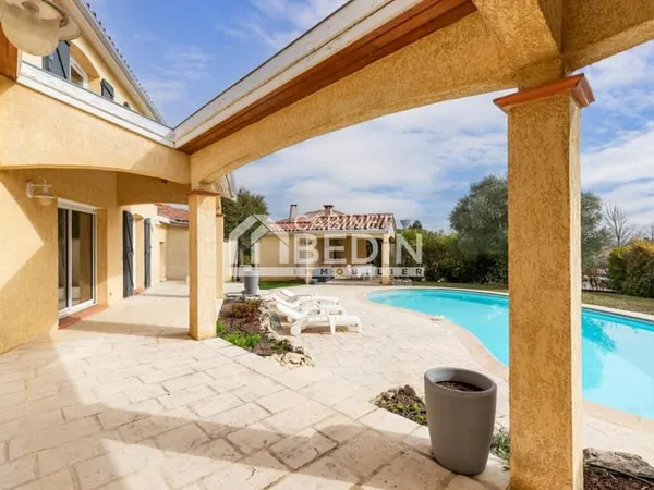 Maison 6 pièces 190 m²