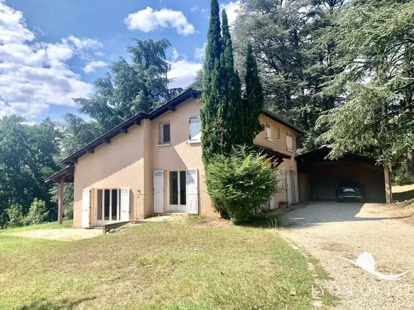 Maison 5 pièces 140 m²