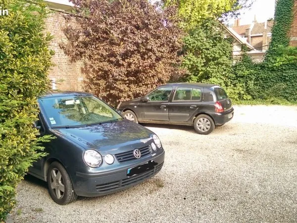 Emplacement parking centre Lille catho