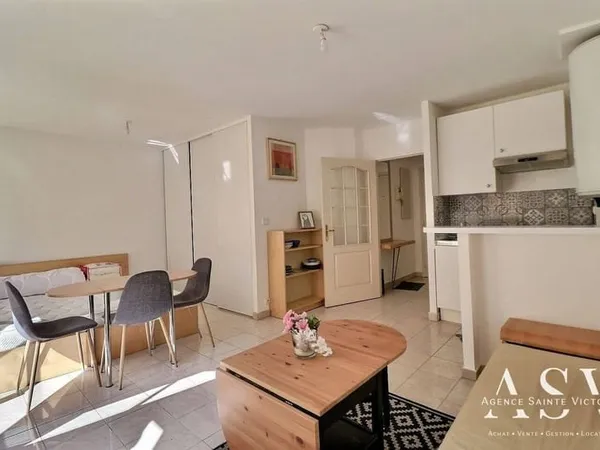 Studio 1 pièce 32 m²