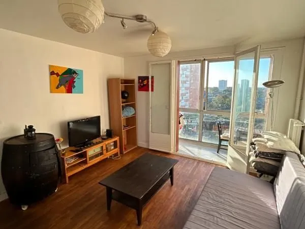 Chambre 4 pièces 65 m²