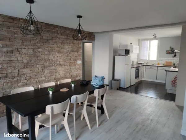 Colocation dans appartement spacieux et rénové