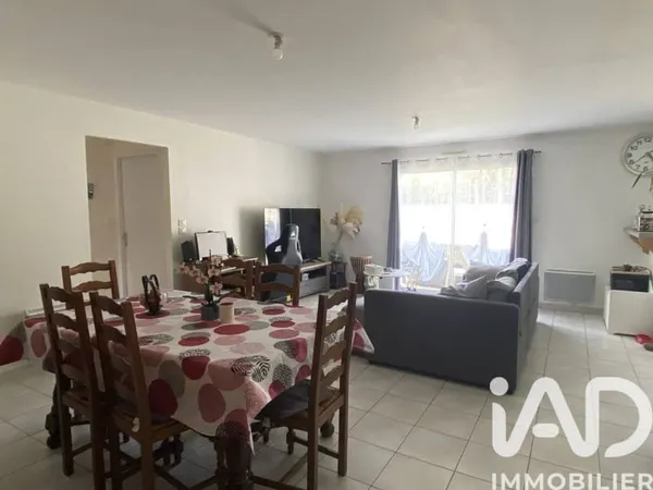 Maison de plain-pied 4 pièces 83 m²