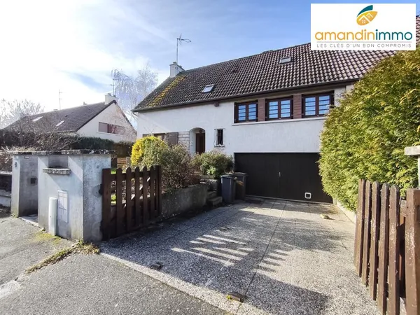 Maison 8 pièces 97 m²