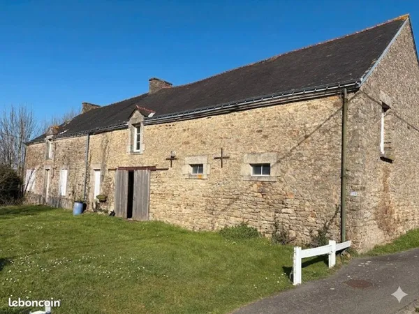 Longère 8 pièces 400 m²