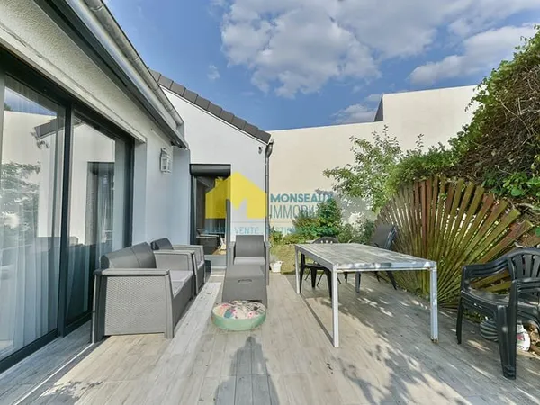 Maison Vente Sainte-Geneviève-des-Bois 8p 171m² 550000€