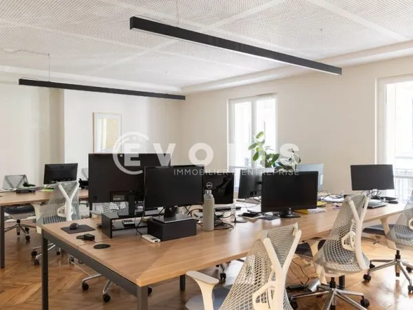 Bureaux - A LOUER - 509 m² non divisibles