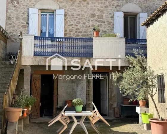 MAISON DE VILLAGE 63 M² AVEC EXTÉRIEUR ET DÉPENDANCE DE 45 M² AMÉNAGEABLE