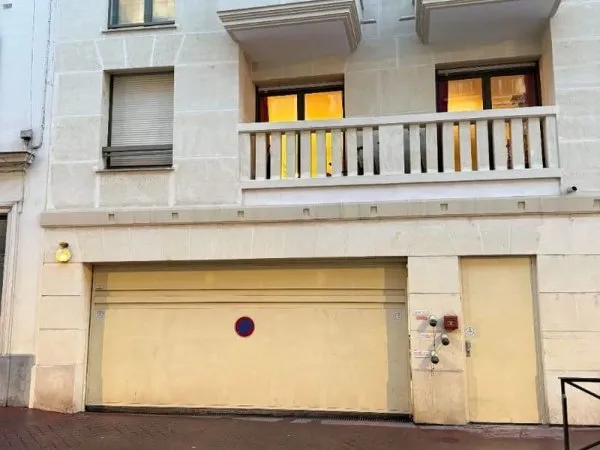 Garage 11 m²