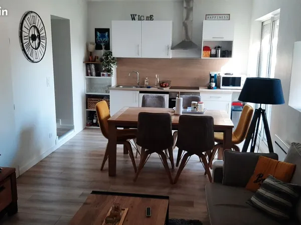 T3 rénové Saint Beauzire