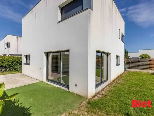 À VENDRE EN EXCLUSIVITÉ PAR BLOT - MAISON T5 À SAINT-JACQUES-DE-LA-LANDE - LA CHEVROLAIS