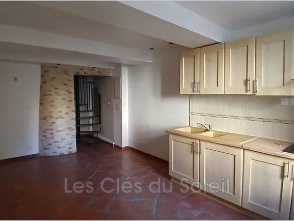 è€ vendre appartement T 2 Bis en duplex dans le centre de Brign