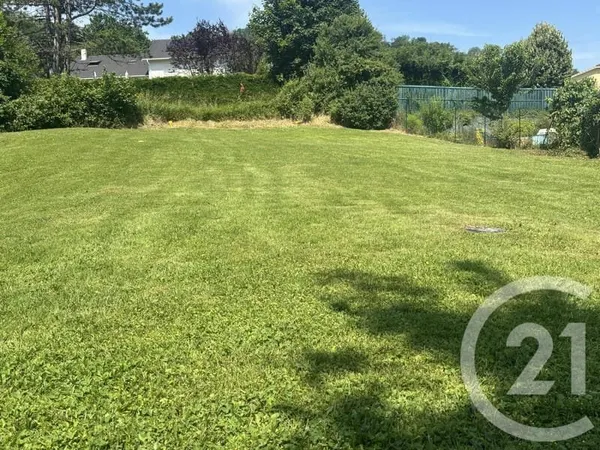 Terrain 638 m²