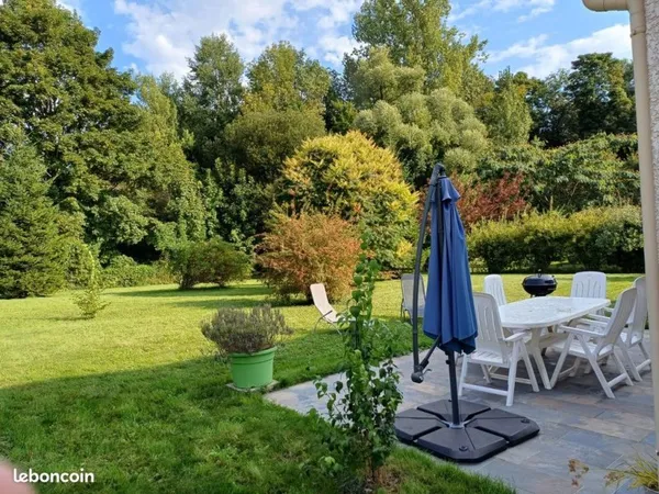 Maison individuelle 6 pièces, 4 chambres 117m2, 1230m2 de terrain