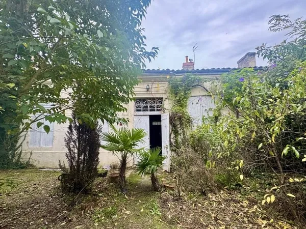 Maison de 160 m2 sur 1006 m2 de parcelle - Bouscat Centre