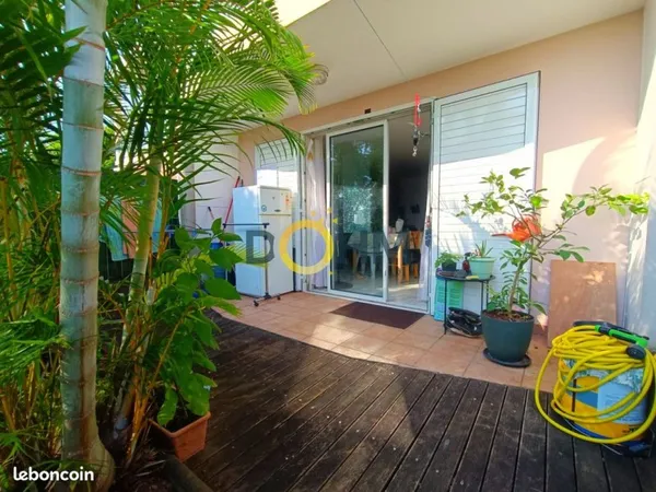 Studio 1 pièce 33 m²