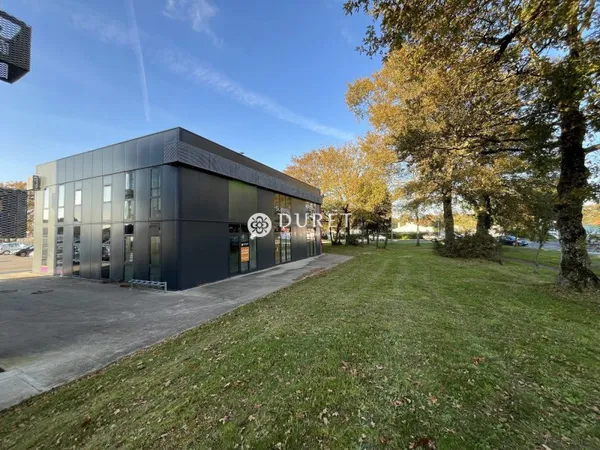 Local professionnel 42 m²