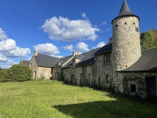 Maison 10 pièces 300 m²