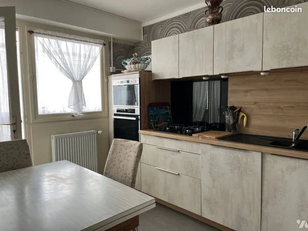 Appartement 4 pièces 56 m²