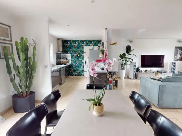 Maison 6 pièces 165 m²