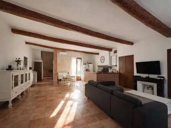 Maison 5 pièces 179 m²