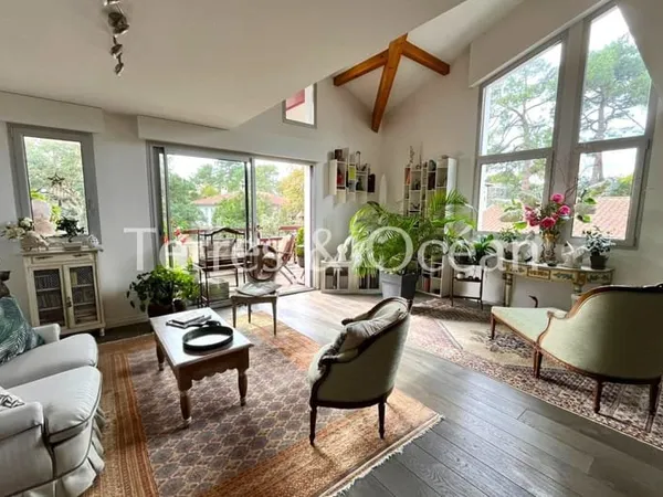 APPARTEMENT DE STANDING EN CENTRE-VILLE