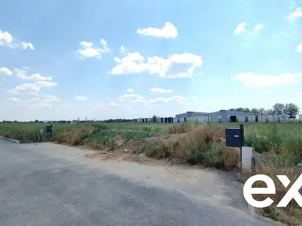 Terrain à bâtir 1065m²