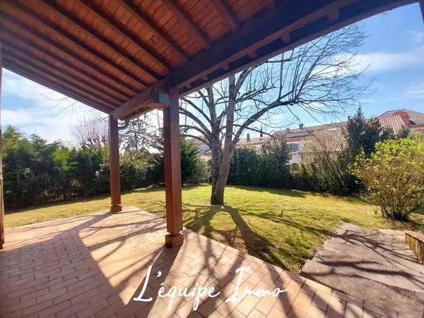 VILLA T4 AVEC GARAGE ET JARDIN