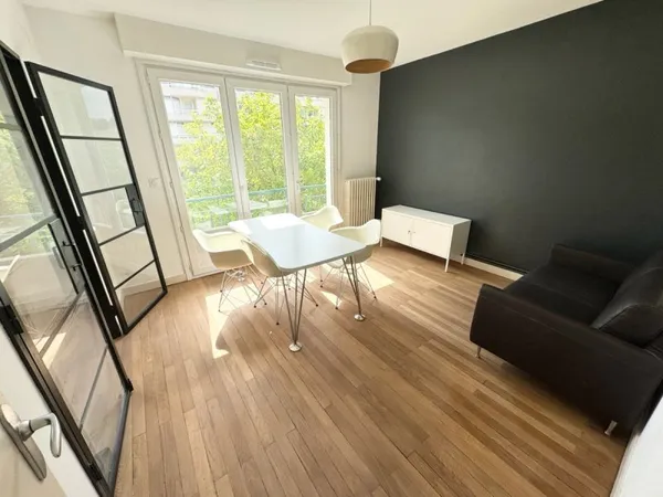 Loue appartement 60m² Angers - Foch bel appartement T3 calme et lumineux