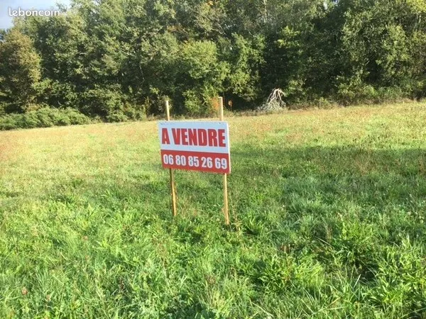 Vends terrain constructible