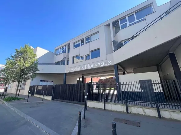 Bureaux 96 m²