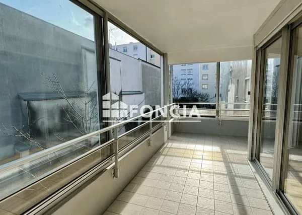 Monplaisir - Appartement lumineux T3 bis modulable en T4 avec garage double