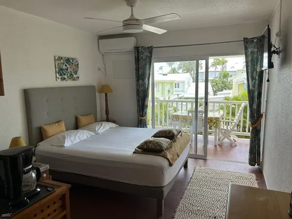 Studio 1 pièce 19 m²