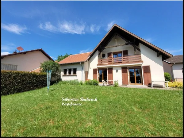 Dpt Moselle (57), à vendre SARREGUEMINES maison P7 - 184 m²