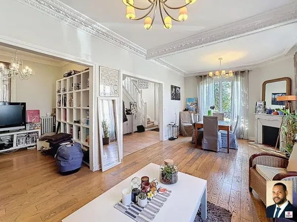 Maison Vitry Sur Seine 6 pièce(s) de 150m²