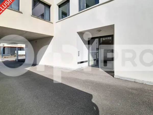 Bureaux 150 m²