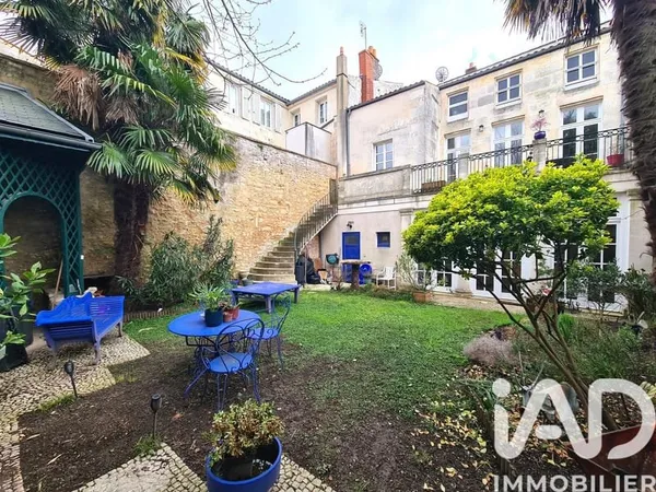 Vente Maison de ville 14 pièces