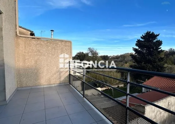 Beau T3 duplex PARKING et TERRASSE SUD