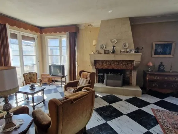 Appartement 5 pièces 153 m²