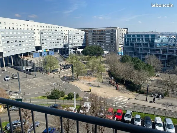 Colocation T4 Métro Arenes