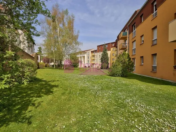 F2 METZ 42 m² avec parking - LOUE