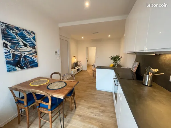 Location très beau T1 de 35 m2 à Sète