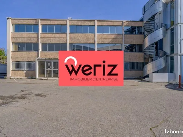 Bureau 500 m²