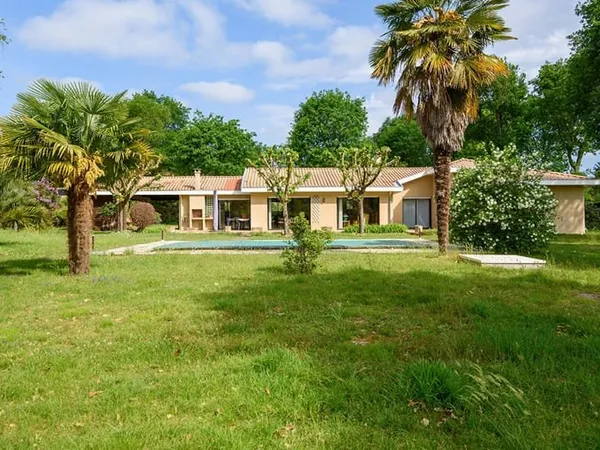 Maison Benquet 6 pièce(s) 179 m²