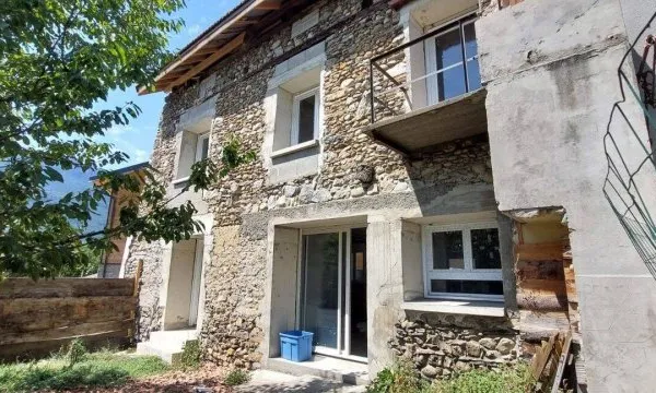 Maison 4 pièces 130 m²