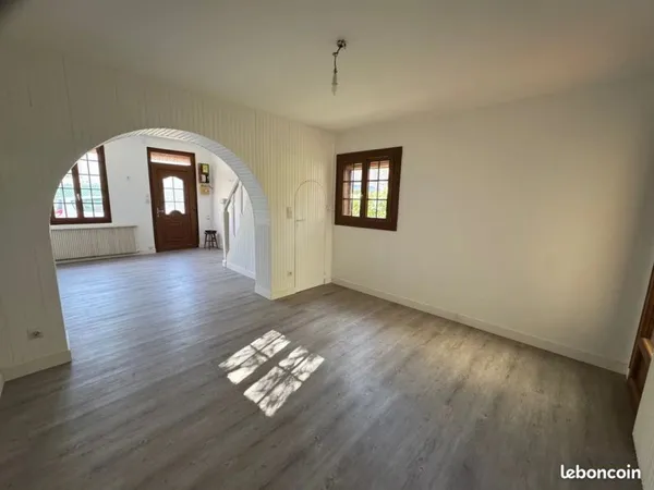 Maison 5 pièces 77 m²